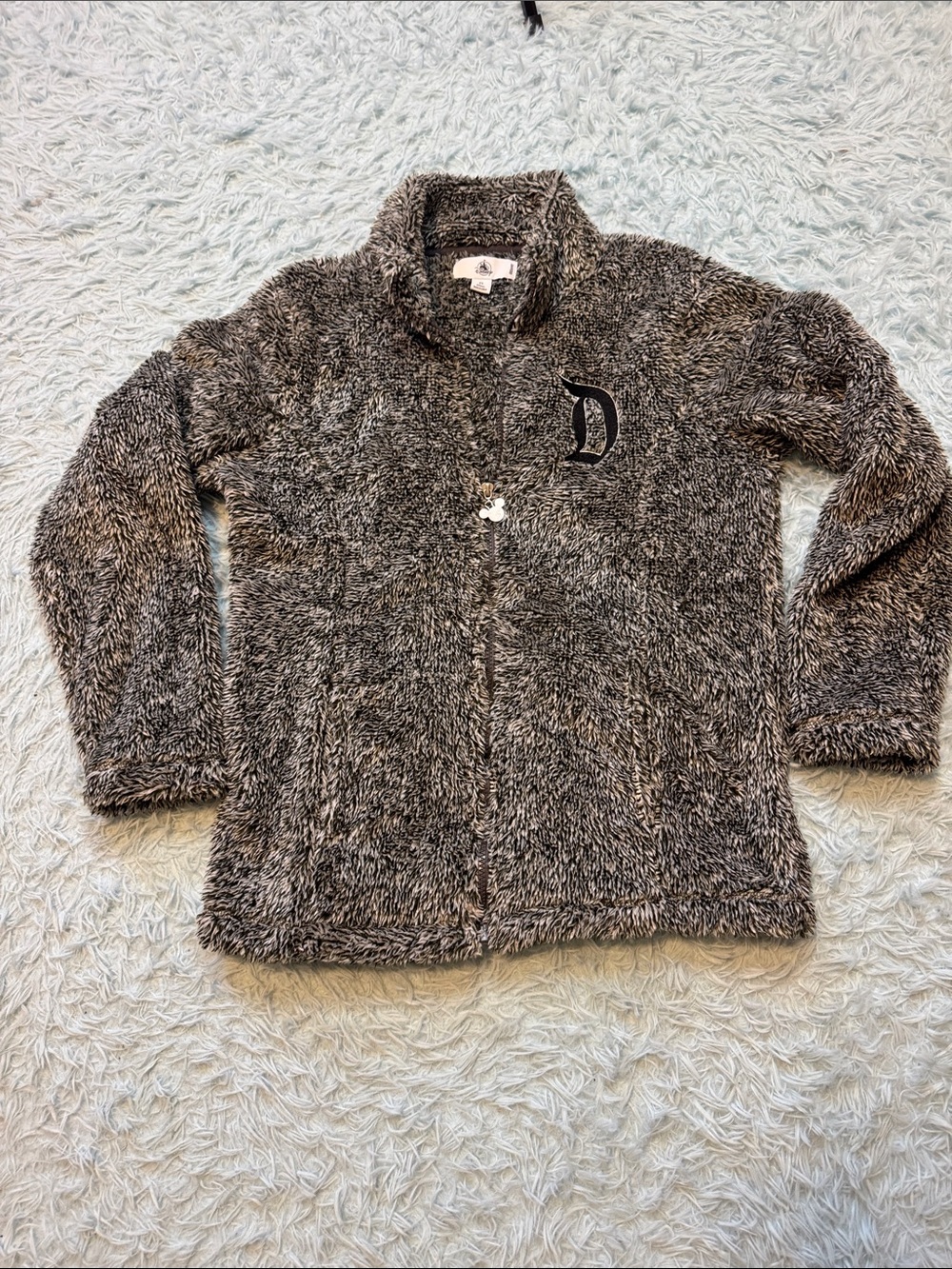 Disney Plush Puffer Jacket in Heather Gray with 'D' Logo woman’s small.